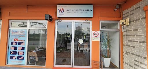 IteraCare Terahertz Alternative Physiotherapy Treatment Center PWG Nilai