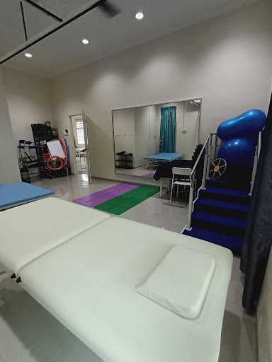 Seniora Physiotherapy Centre and Home Physio Taiping