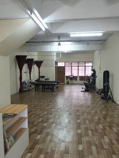 Terbaik Fisioterapi - Fisioterapi di Kampung Kok